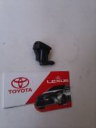 Форсунка омывателя. Toyota Camry, MCV36, MCV31, MCV30, ACV36, ACV35, ACV31, ACV30 Двигатели: 1MZFE, 3MZFE, 2AZFE, 1AZFE