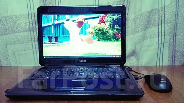 Asus K40IJ. 14", 2,2����, ��� 3072 ��, ���� 250���, WiFi: 1, ����������� �� 3��. ����