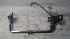 Крепление аккумулятора. Mazda Demio, DW3W, DW5W