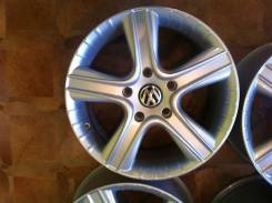 Volkswagen. 7.5x17, 5x130.00, ET55, ЦО 71,6 мм.