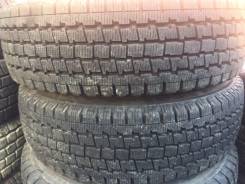 Bridgestone Blizzak Revo 969. Зимние, без шипов, износ: 5%, 2 шт