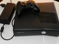 Microsoft Xbox 360 Slim