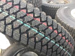 Bridgestone W940. Зимние, без шипов, 2001 год, без износа, 2 шт