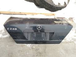 Крышка багажника. Mercedes-Benz C-Class