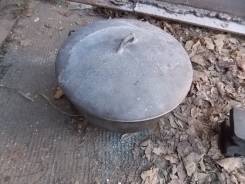 Котелки.