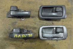 Ручка двери внутренняя. Toyota Vista, SV30, VZV33, VZV32, CV30, VZV31, VZV30, SV35, SV32, SV33 Toyota Camry, VZV33, VZV32, SV30, MCV10, CV30, SV32, VZ...