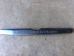 Накладка на дверь багажника. Toyota Land Cruiser Prado, GRJ150L, KDJ150L, GRJ150W, GRJ150