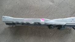 ПЛАНКА РАДИАТОРА Toyota Noah, AZR65