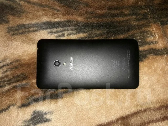 Asus ZenFone 5. �/� ����