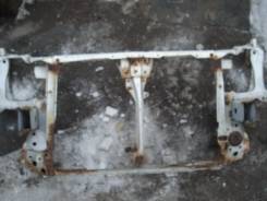 Рамка радиатора. Honda Stream, UA-RN5, UA-RN3, RN1, LA-RN4, CBA-RN5, LA-RN3, LA-RN2, RN4, ABA-RN4, RN5, RN2, RN3, CBA-RN3, LA-RN1, UA-RN1, CBA-RN1, AB...