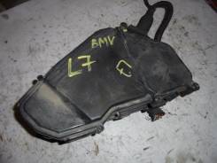 Блок предохранителей под капот. Volkswagen Touareg, 7LA,, 7L6,, 7L7, 7LA, 7L6
