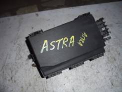 Блок предохранителей под капот. Opel Astra, L69, L48, L35, L67 Opel Astra Family, A04, L35, L48, L67, L69