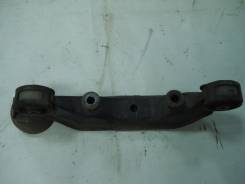 Крепление редуктора. Toyota Harrier, ACU15, MCU15, SXU15 Двигатели: 2AZFE, 5SFE, 1MZFE