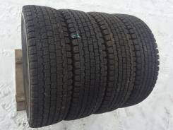 Bridgestone Blizzak Revo 969. Всесезонные, 2010 год, износ: 10%, 4 шт