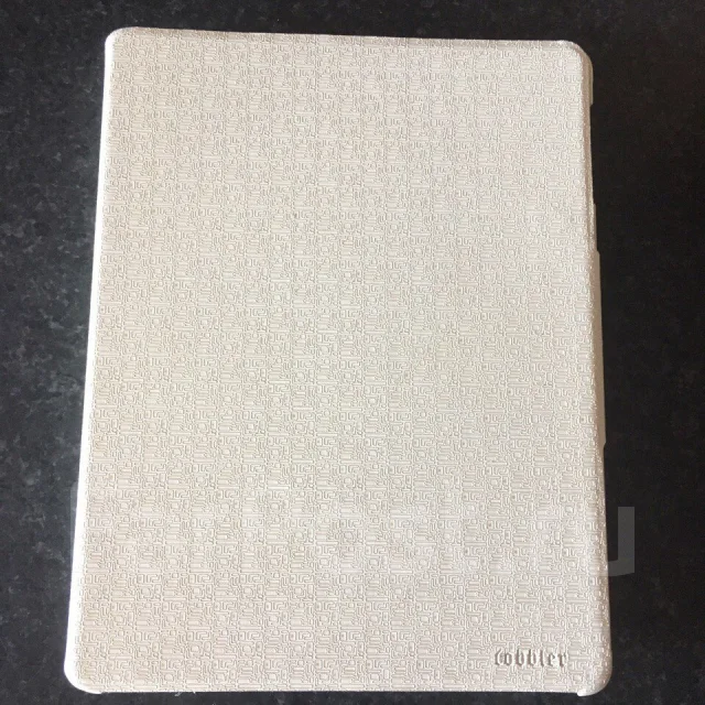 Apple iPad 3 Wi-Fi 64Gb ����
