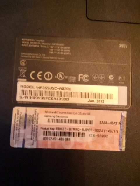 Samsung 355V5C. 15.6", 2,7����, ��� 4 ��, ���� 500���, WiFi: 1, Bluetooth: 1, ����������� �� 2��. ����