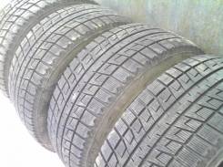 Bridgestone Blizzak Revo2. Зимние, без шипов, износ: 10%, 8 шт