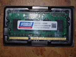 SO-DIMM DDR3.