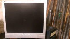 ViewSonic. 19" ����