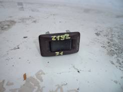 Кнопка центрального замка. Toyota Corolla, EE90, AE91, AE92, CE90, AE95, CE95 Toyota Sprinter, CE90, CE95, AE92, AE91, EE90, AE95 Двигатели: 2CIII, 1C...