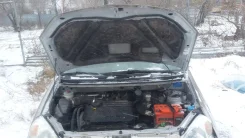 Suzuki Liana ����