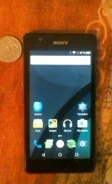Sony Xperia ZR. �/�