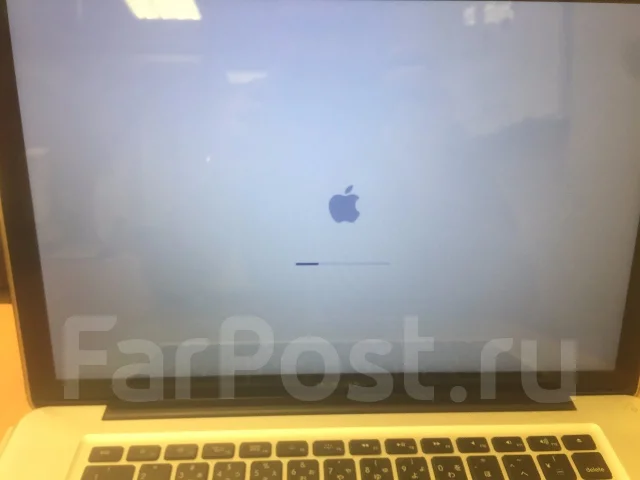 Apple MacBook Pro 15 2011 Late MD322. 15.4", 2,4����, ��� 4 ��, ���� 1 000���, WiFi: 1, Bluetooth: 1, ����������� �� 7��. ����