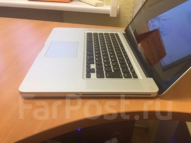 Apple MacBook Pro 15 2011 Late MD322. 15.4", 2,4����, ��� 4 ��, ���� 1 000���, WiFi: 1, Bluetooth: 1, ����������� �� 7��. ����