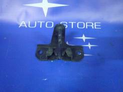 Замок капота. Subaru Forester, SG69, SG5, SG9, SG, SG9L Двигатели: EJ203, EJ202, EJ205, EJ25, EJ204, EJ201, EJ255, EJ20