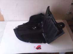 Подкрылок. Toyota Cresta, JZX105, GX105, JZX100, JZX101, GX100, LX100 Toyota Mark II, GX105, JZX105, JZX100, GX100, JZX101, LX100 Toyota Chaser, GX100...