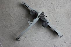 Крышка рамки радиатора. Toyota Avensis, AZT250, AZT250W, AZT250L