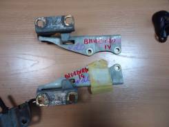 Крепление капота. Nissan Expert, VENW11, VW11, VNW11, VEW11 Nissan Primera Camino, WHP11, P11, WHNP11, HP11, HNP11, WP11, WQP11, QP11 Nissan Bluebird...