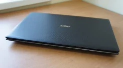 Acer Aspire 7750G. 17.3", 2,5����, ��� 6 ��, ���� 682���, WiFi: 1, Bluetooth: 1, ����������� �� 5��. ����