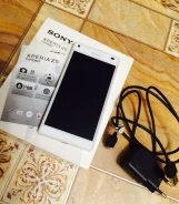 Sony Xperia Z5 Compact. �/�