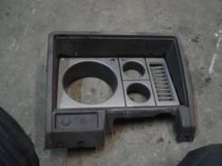 Консоль панели приборов. Nissan Condor Nissan Atlas / Condor, MH40, SH40 Двигатели: ED33, FD35