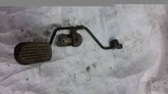 Педаль акселератора. Toyota Corona, AT211, ST215, AT210, ST210 Toyota Caldina, ST215, AT211, ST191, ST195, AT191, ST198, ST210 Toyota Carina, ST215, A...