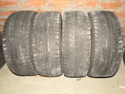 Bridgestone Blizzak Revo2. Зимние, без шипов, 2012 год, износ: 10%, 4 шт