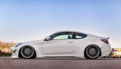 Накладка на бампер. Hyundai Genesis. Под заказ