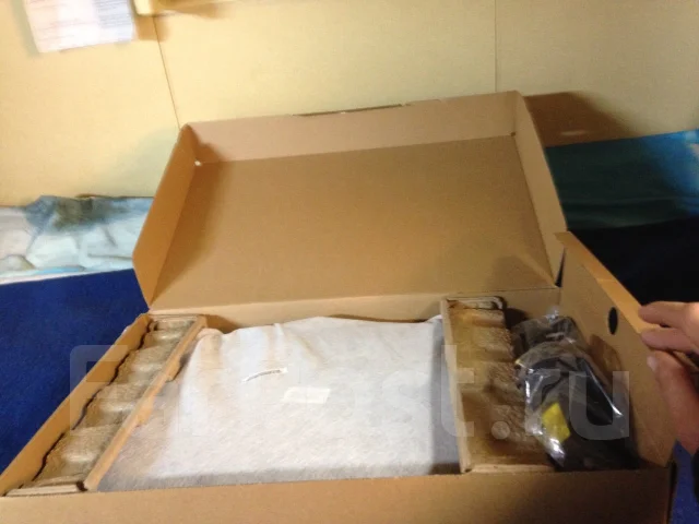 Acer Aspire E15. 15.6", 2,9����, ��� 4 ��, ���� 500���, WiFi: 1, Bluetooth: 1, ����������� �� 6��. ����