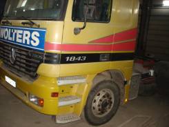 Mercedes-Benz. Мэрседес тягач, 2 000 куб. см., 1 400 000 кг., 4x2