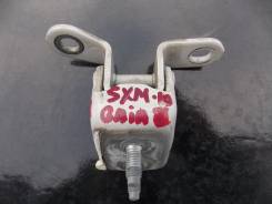 Крепление боковой двери. Toyota Gaia, SXM10, SXM15G, SXM10G, SXM15