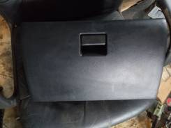 Бардачок. Toyota Altezza, GXE10, GXE10W, GXE15, GXE15W, JCE10, JCE10W, JCE15, JCE15W, SXE10 Двигатели: 1GFE, 2JZGE, 3SGE