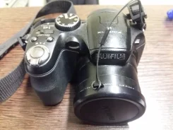 Fujifilm FinePix S2950. 20 � ����� ��, ���: 14� � ����� ����