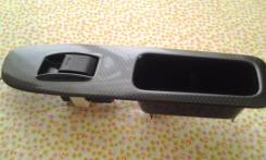 Кнопка стеклоподъемника. Toyota Town Ace Toyota Town Ace Noah, SR40, SR50, CR50, CR40 Toyota Lite Ace Noah, SR40, CR40, CR50, SR50 Двигатели: 3SFE, 3C...