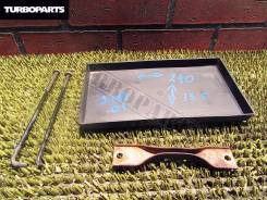 Крепление аккумулятора. Suzuki Jimny, JB33W, JB43W Suzuki Jimny Wide, JB33W, JB43W Двигатели: G13B, M13A
