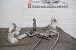 Крепление капота. Toyota Corolla Verso, CDE120, ZZE122, ZZE121 Toyota Corolla Spacio, AE111, ZZE124, NZE121, ZZE122, AE115 Двигатели: 3ZZFE, 1ZZFE, 1C...