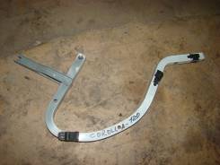 Кронштейн багажника. Toyota Corolla, CDE120, CE120, NDE120, NZE120, ZRE120, ZZE120, ZZE120L, 120