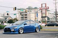 Rotiform. 8.0x15", 4x100.00, ET25, ЦО 73,1 мм. Под заказ