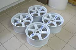 RAYS VOLK RACING. 8.0x17, 5x114.30, ET38, ЦО 67,1 мм.