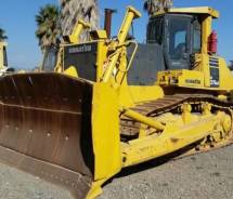 Komatsu D275. Бульдозер , 1 000 куб. см., 1,00 кг.